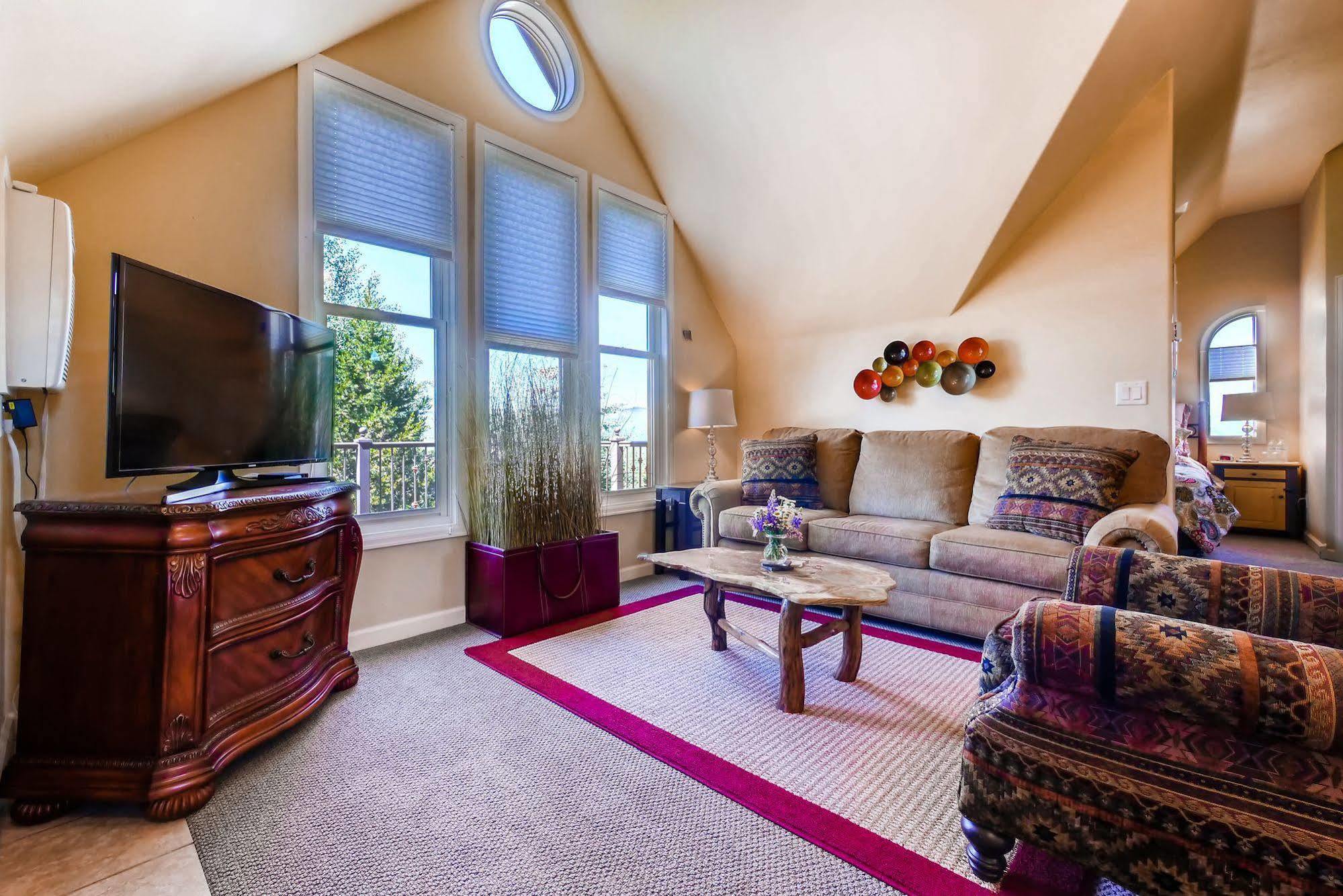 The Victorian Luxury B&B Стимбот Спрингс Экстерьер фото