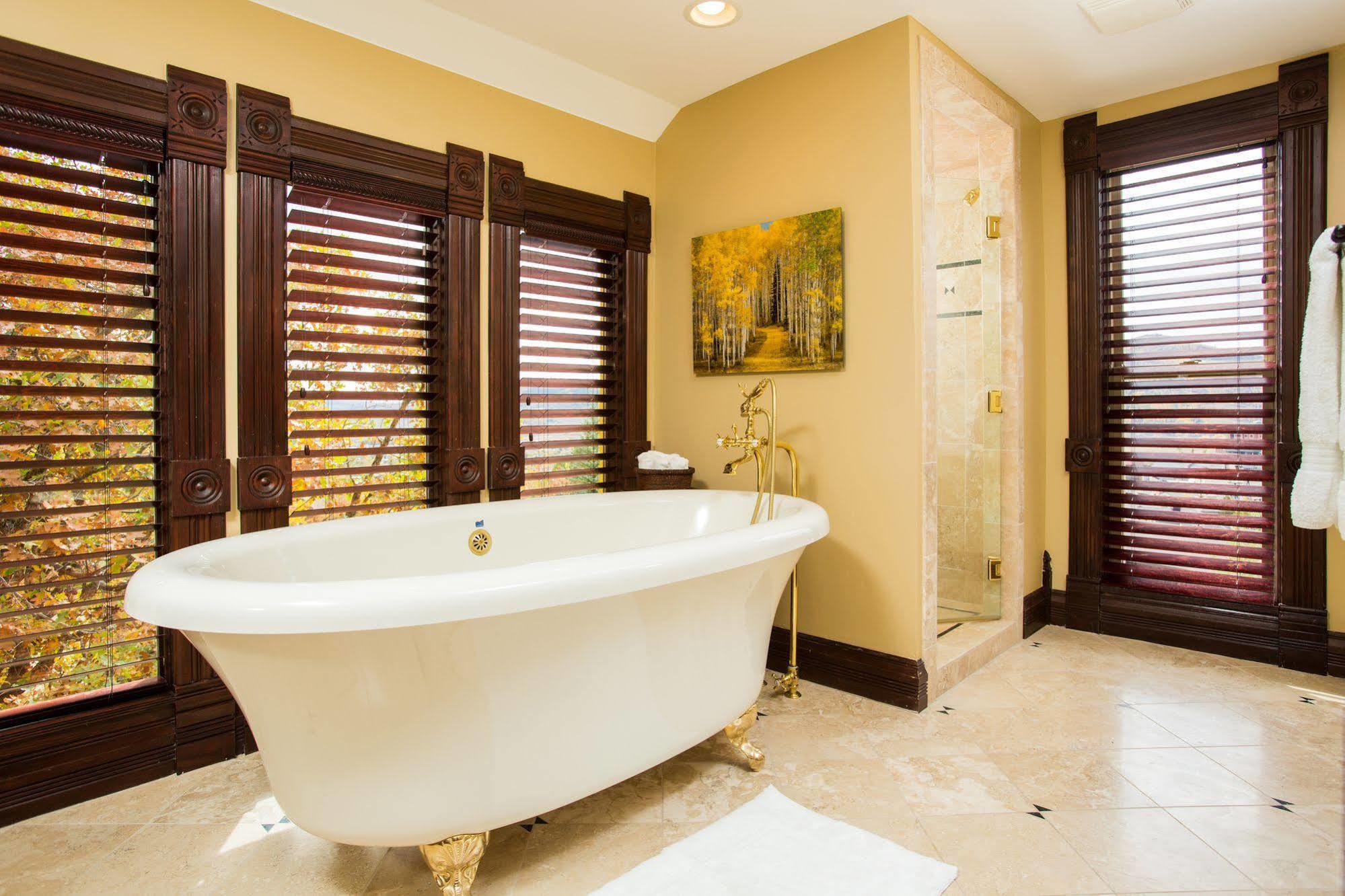 The Victorian Luxury B&B Стимбот Спрингс Экстерьер фото