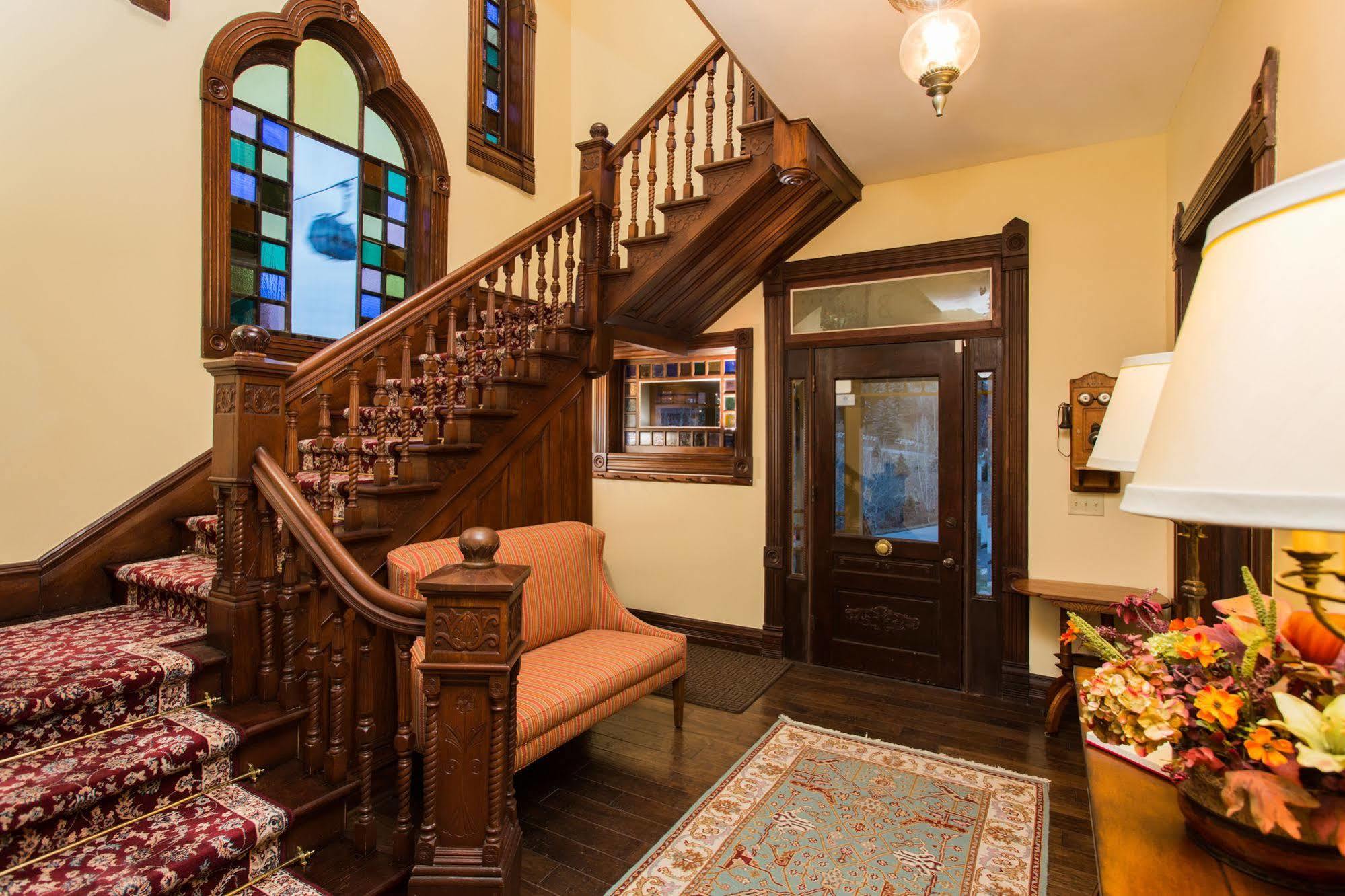 The Victorian Luxury B&B Стимбот Спрингс Экстерьер фото